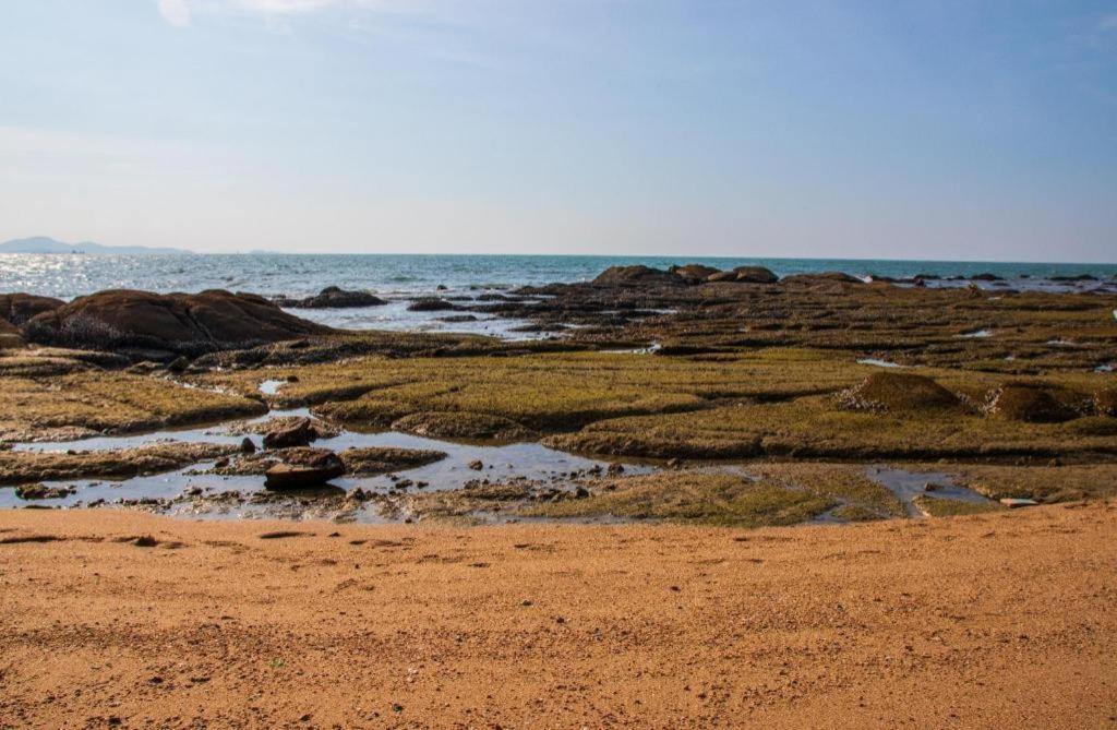 Punyapha Place Pattaya Εξωτερικό φωτογραφία