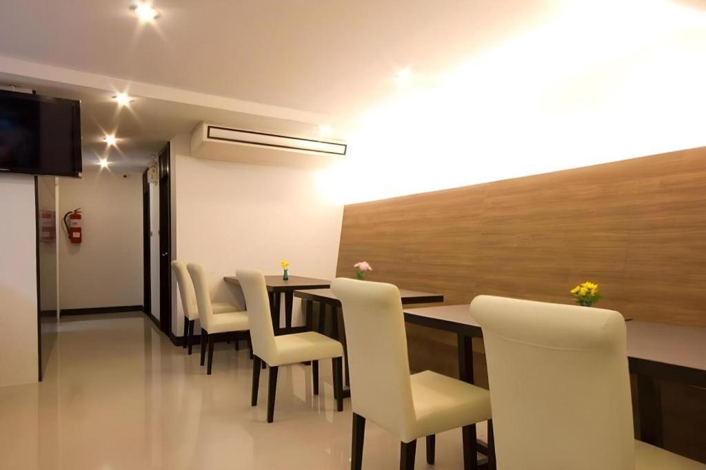 Punyapha Place Pattaya Εξωτερικό φωτογραφία