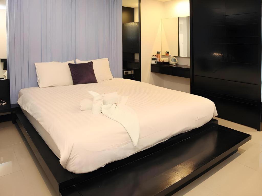 Punyapha Place Pattaya Εξωτερικό φωτογραφία