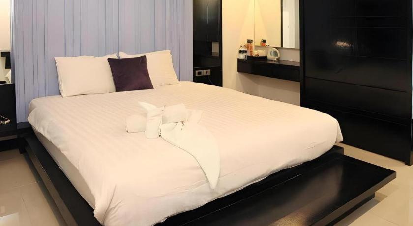 Punyapha Place Pattaya Εξωτερικό φωτογραφία