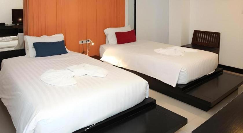 Punyapha Place Pattaya Εξωτερικό φωτογραφία