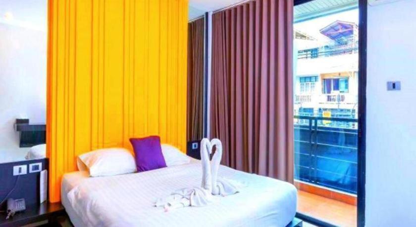 Punyapha Place Pattaya Εξωτερικό φωτογραφία